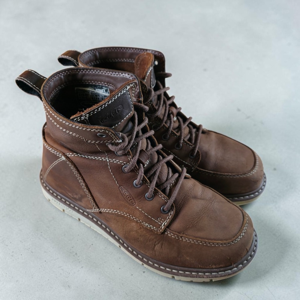 Keen Brown Leather Heeled Boots